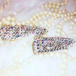 Crystal hair clip